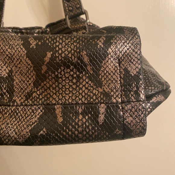 Botkier Metallic Snakeskin large shoulder bag - Picture 6 of 9